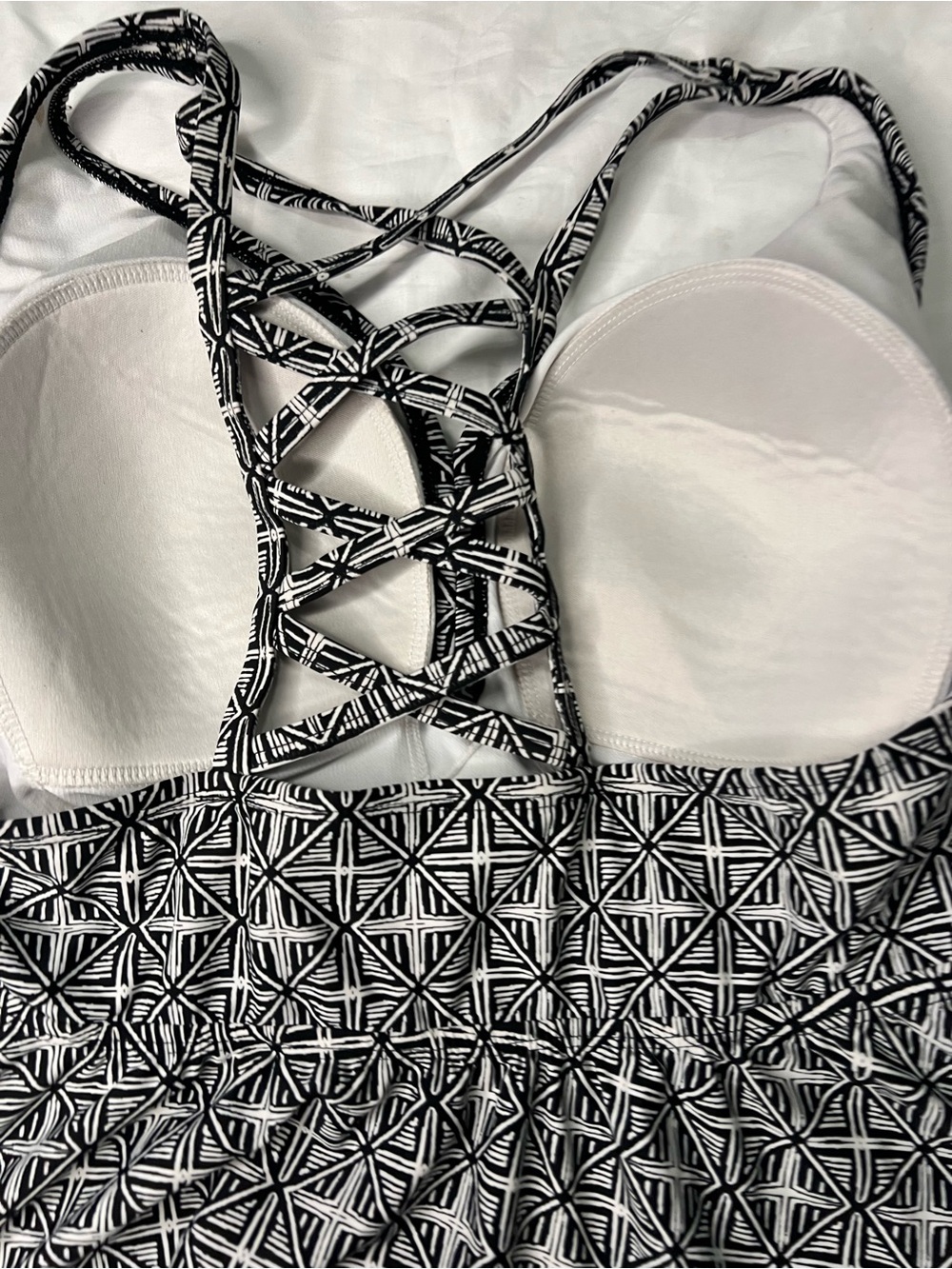 Ava & Viv Black White Geometric Criss Cross Back Tankini Top 18W - Picture 5 of 11